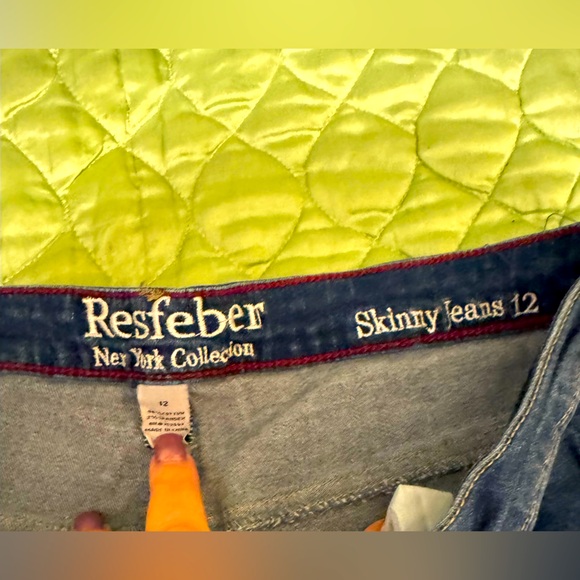 ❤️WOMEN’S DISTRESSED JEANS❤️SIZE 12❤️New York - Picture 10 of 10